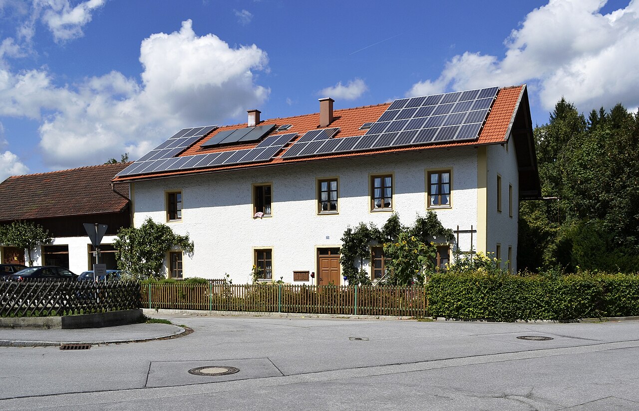 Einfamilienhaus mit Dachanlage, Vilshofen — Maßstab, nicht Ihr Objekt
